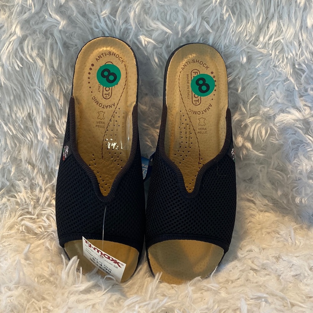 Fly Flot, black, slip on sandals, brand new, with tags,, size 8